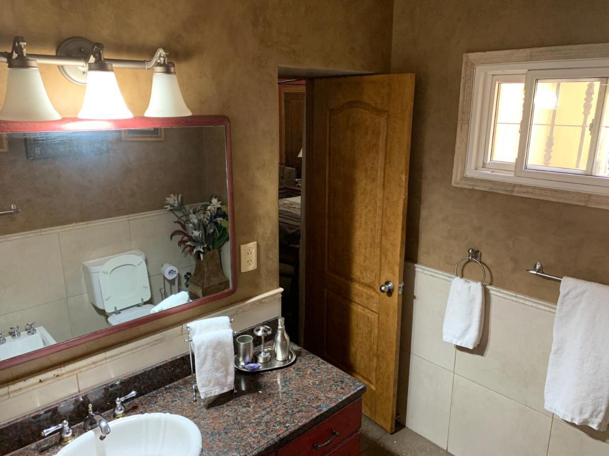 Bed and Breakfast Quinta Ugarte Lujan de Cuyo Esterno foto