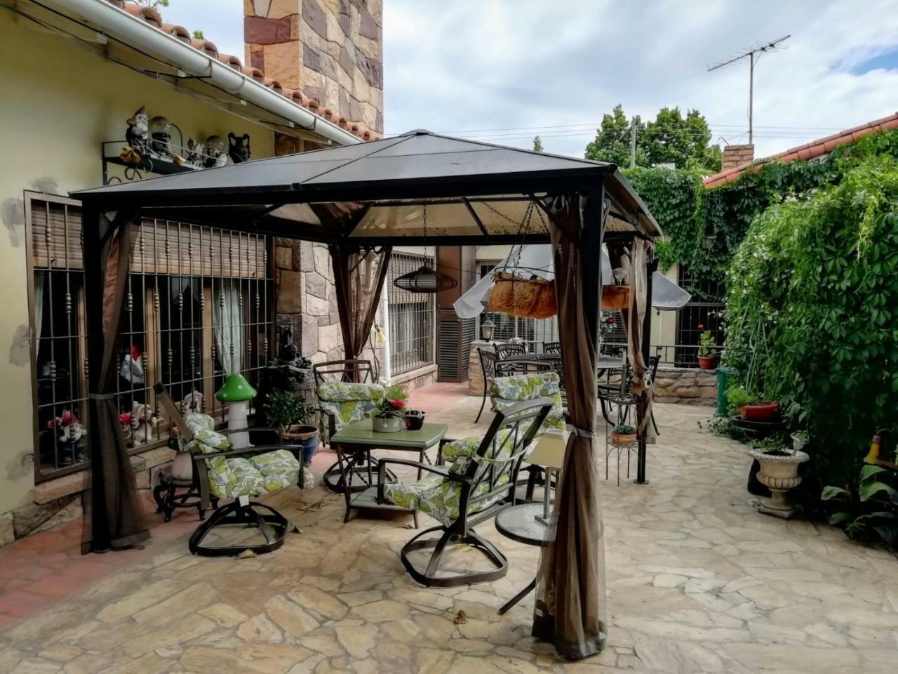 Bed and Breakfast Quinta Ugarte Lujan de Cuyo Esterno foto