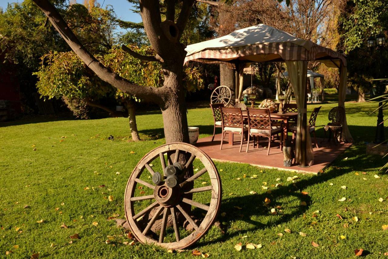 Bed and Breakfast Quinta Ugarte Lujan de Cuyo Esterno foto
